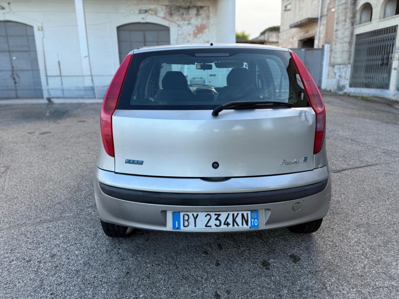 Fiat Punto 1.2i 16V cat 5 porte