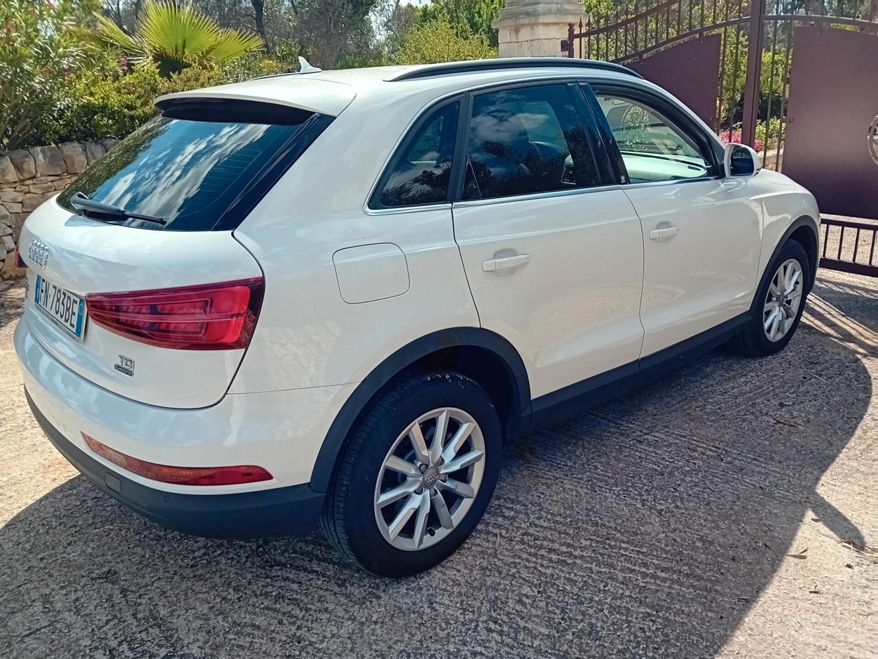 Audi Q3 2.0 TDI 150 CV quattro S tronic Sport