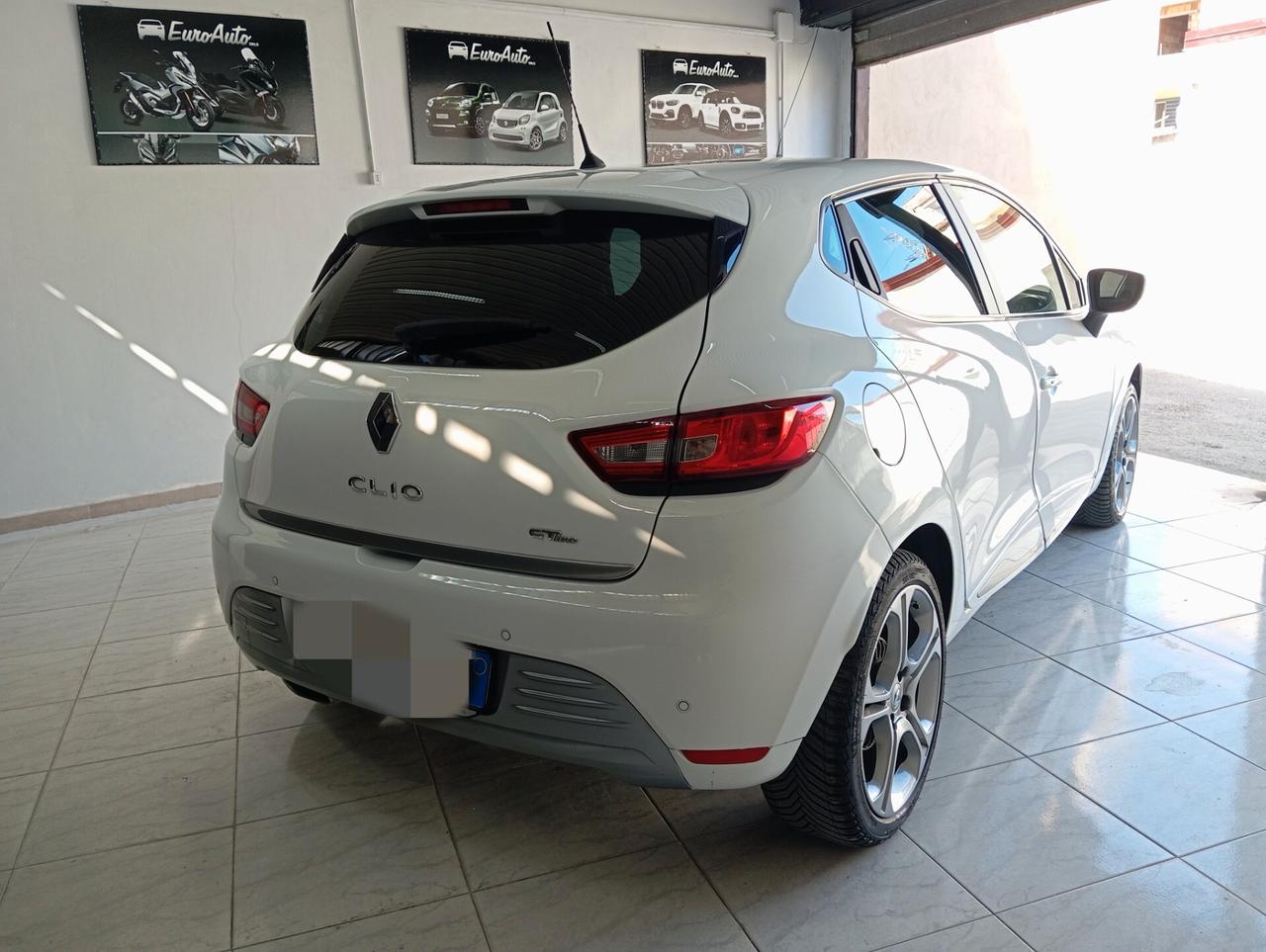 Renault Clio 1.5 Diesel 2016 CON GARANZIA