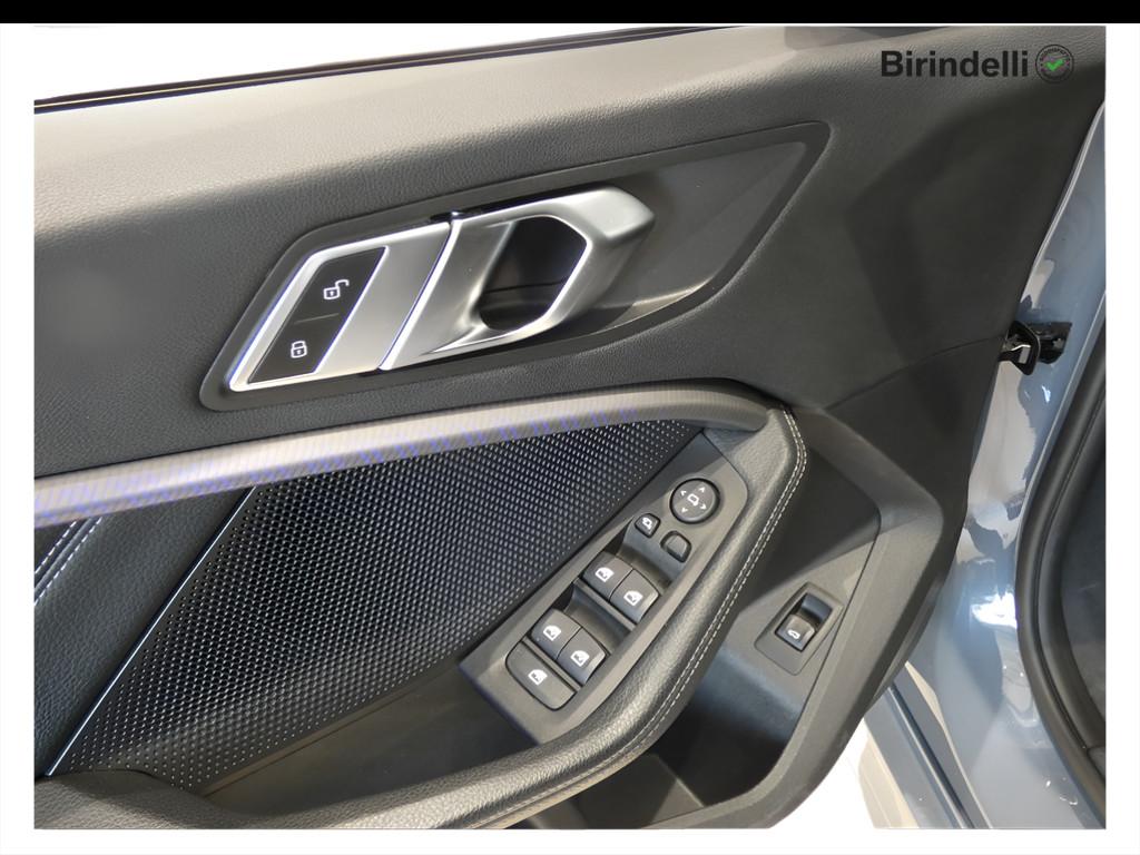 BMW Serie 1 (F40) - 118d 5p. Msport