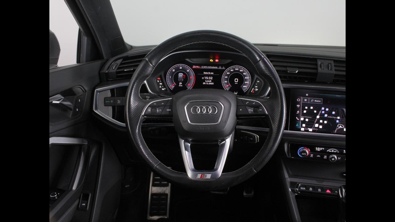 AUDI Q3 I 2019 Sportback - Q3 Sportback 35 2.0 tdi S line edition quattro s-tronic