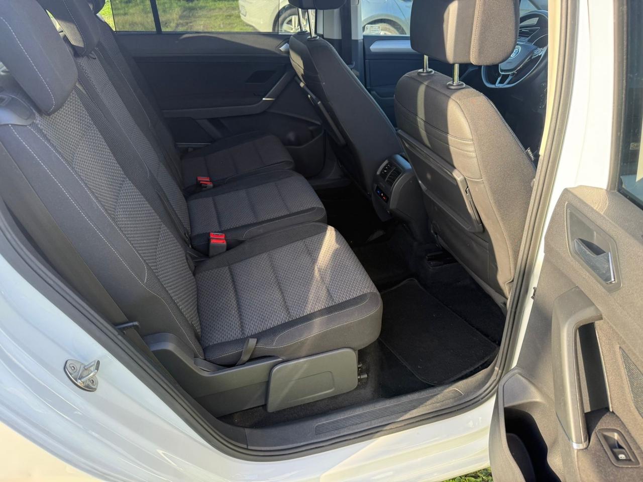 Volkswagen Touran 1.6 TDI 115 CV SCR DSG 7 posti