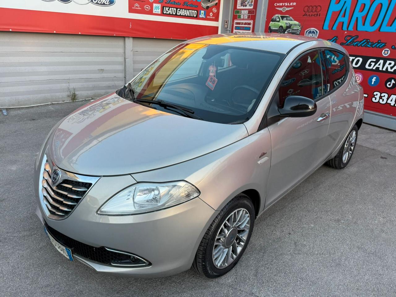 Lancia Ypsilon 1.3 MJT 95cv Platinum - 2011