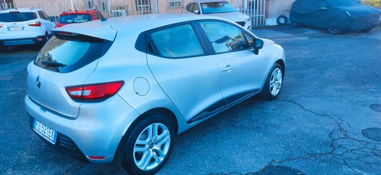 !P!R!O!M!O!Renault Clio 75 CV 5p NEOPATENTATI EURO6