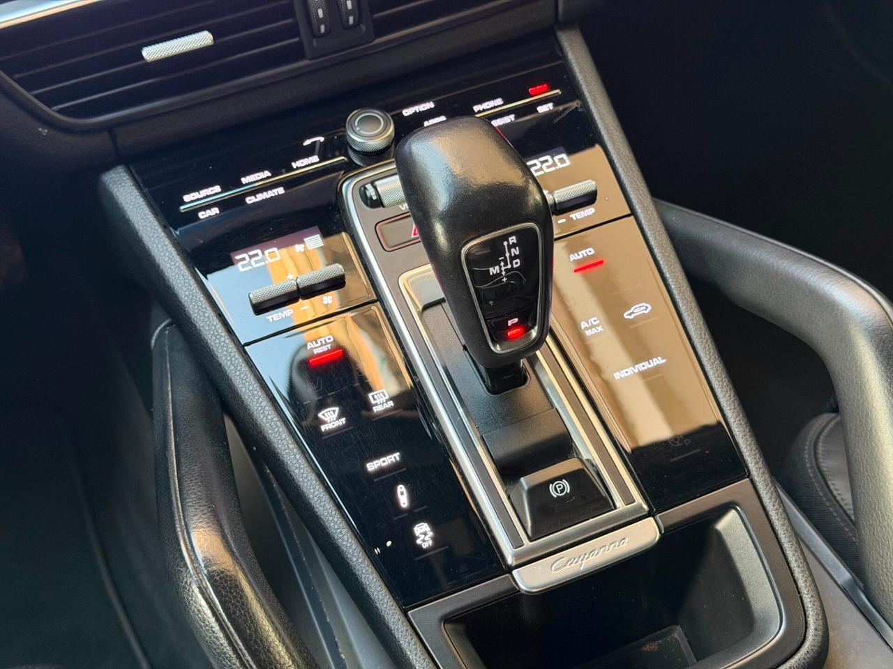 Porsche Cayenne 3.0 V6