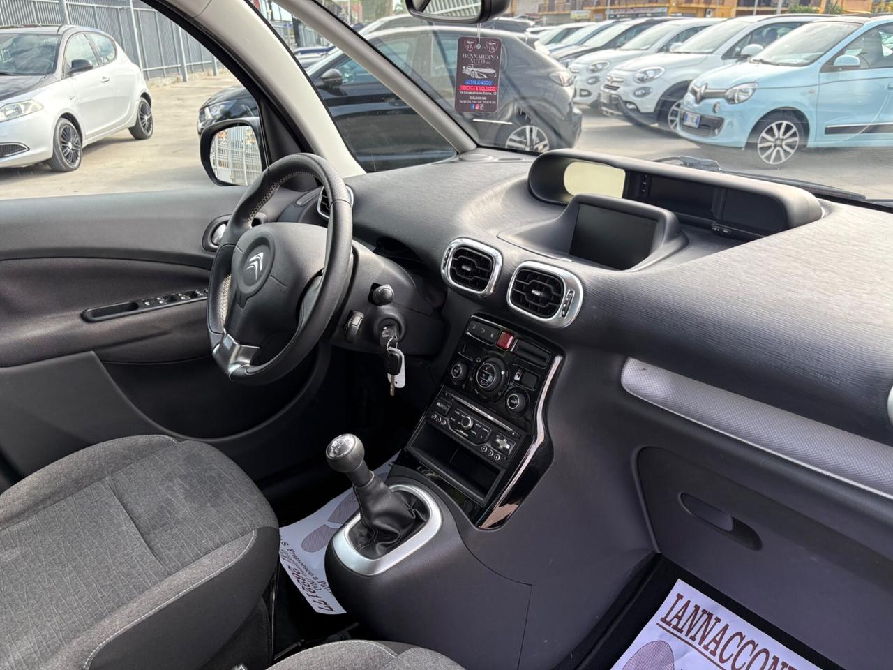 Citroen C3 Picasso 1.2 benz 2017 navi