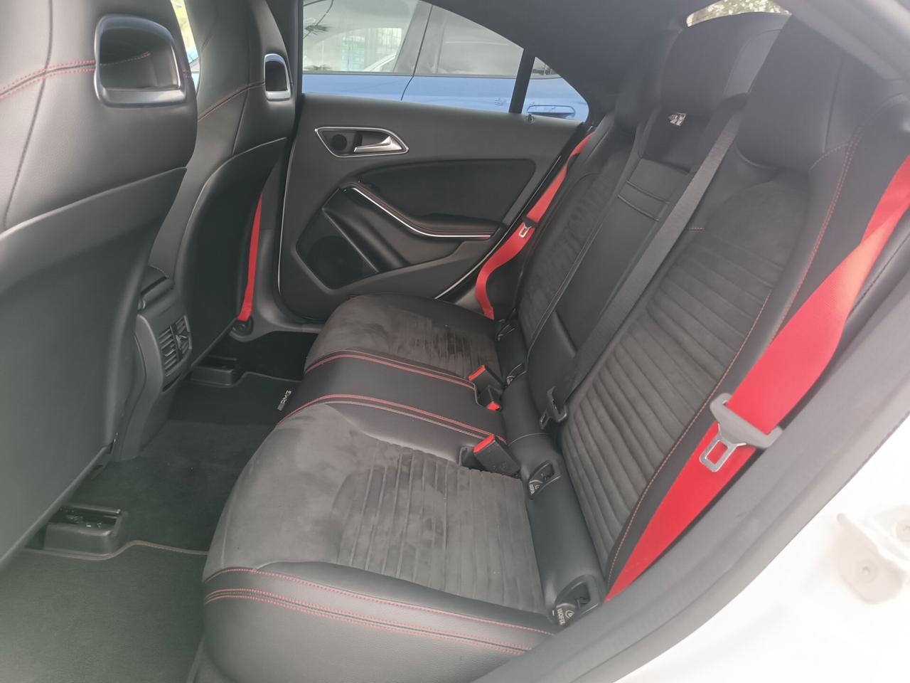 Mercedes-benz CLA 45 AMG soli 29.000km