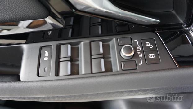 LAND ROVER Range Rover Evoque 2.0 I4 200 CV AWD