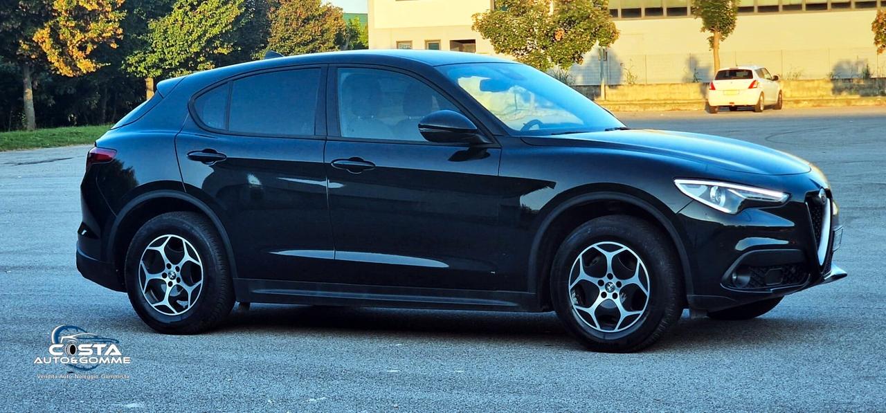 Alfa Romeo Stelvio 2.2 Turbodiesel 190 CV AT8 Q4 Executive