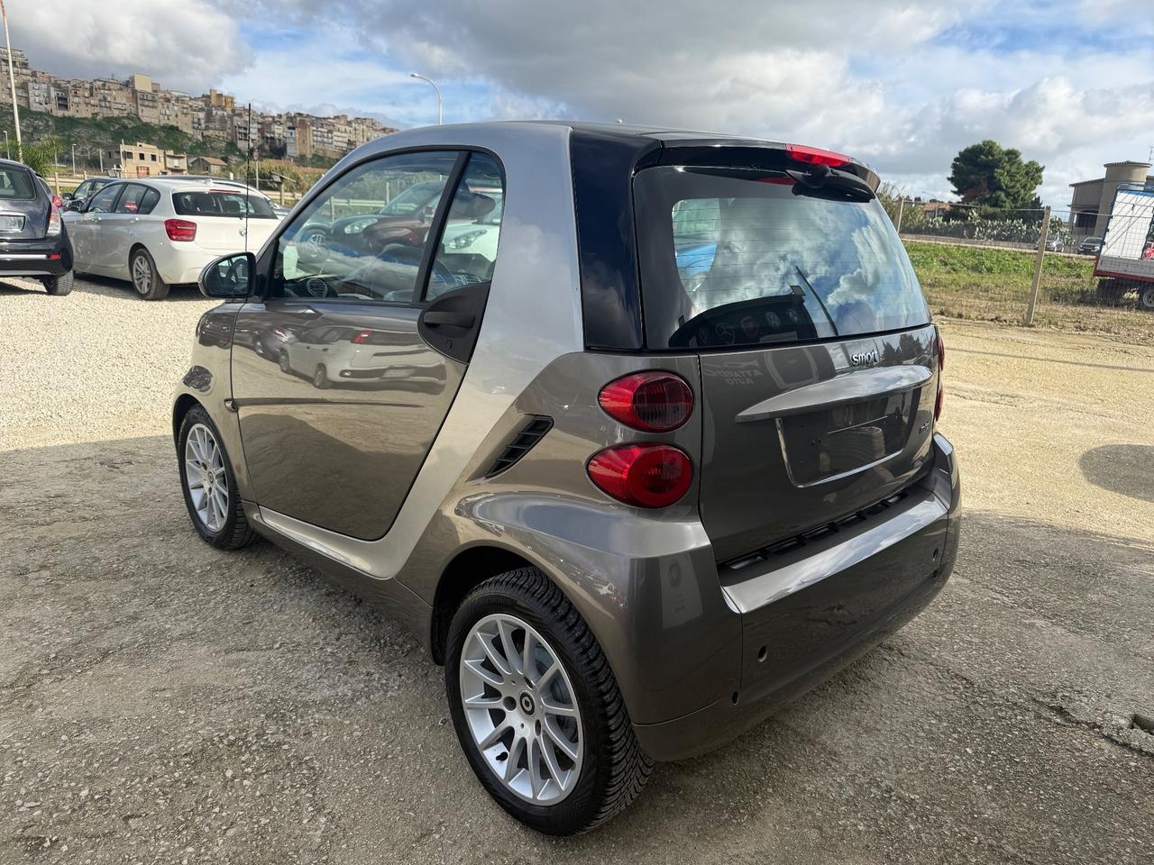 Smart ForTwo 1000 52 kW coupé passion