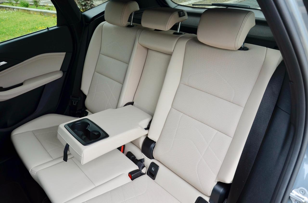 BMW 218d ACTIVE TOURER MSPORT 150cv AUTO, GARANZIA BMW 4/27, SERVICE BMW, UFF ITALIANA, EURO 6D, HARMAN & KARDON, FULL LED, RETROCAMERA, 19", PERMUTE