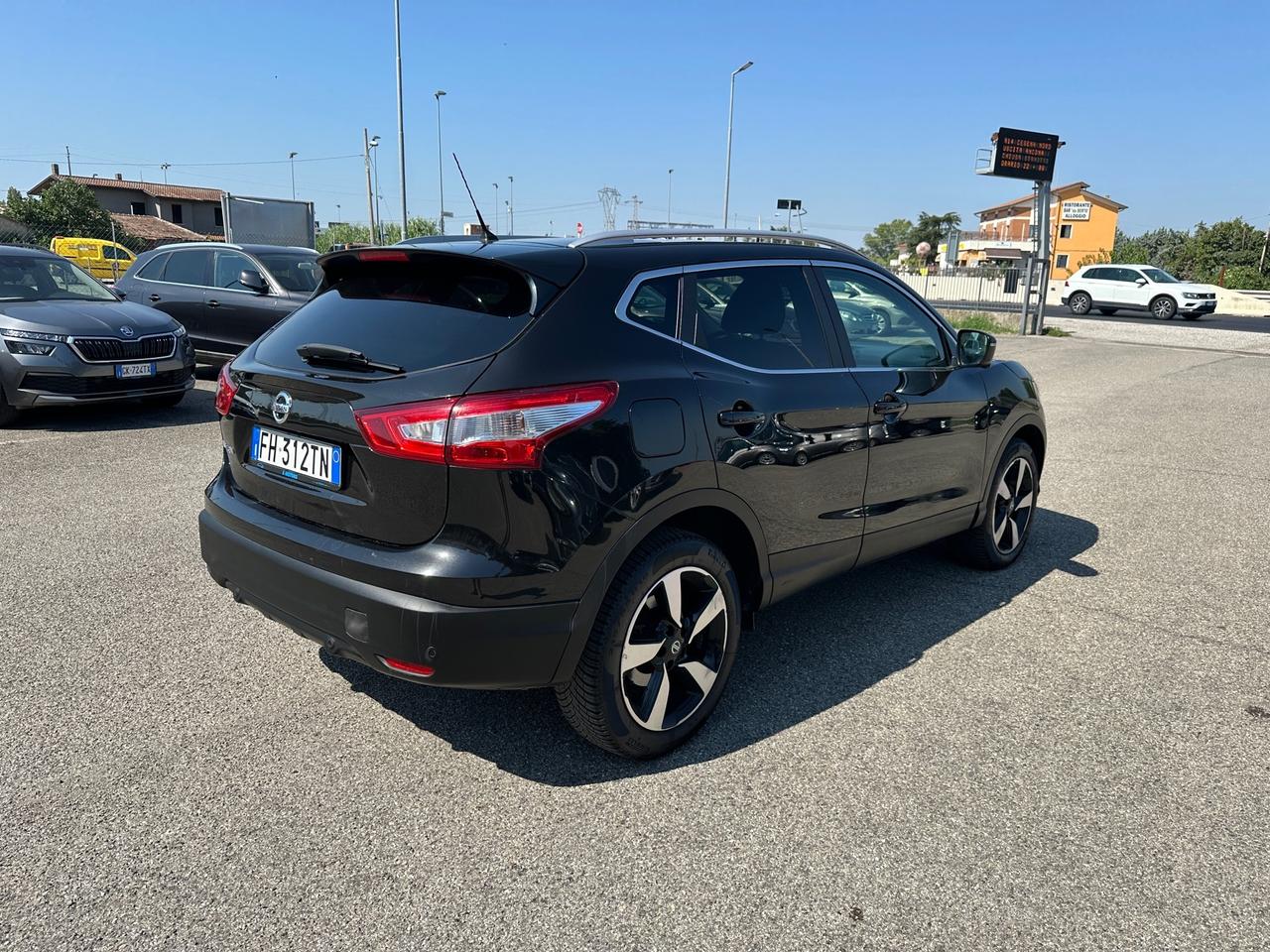 Nissan Qashqai 1.5 dCi Tekna - 2017