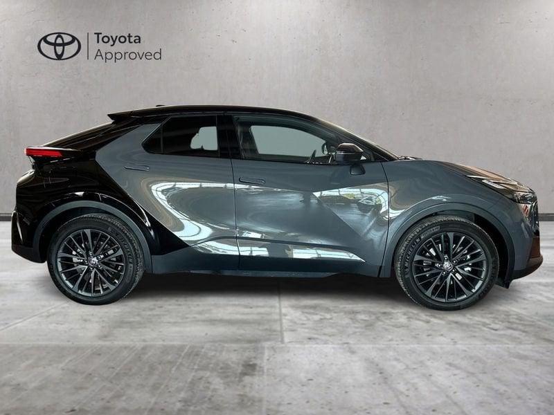 Toyota C-HR 2.0 Plug-in Hybrid 220 Lounge Hero FWD e-CVT