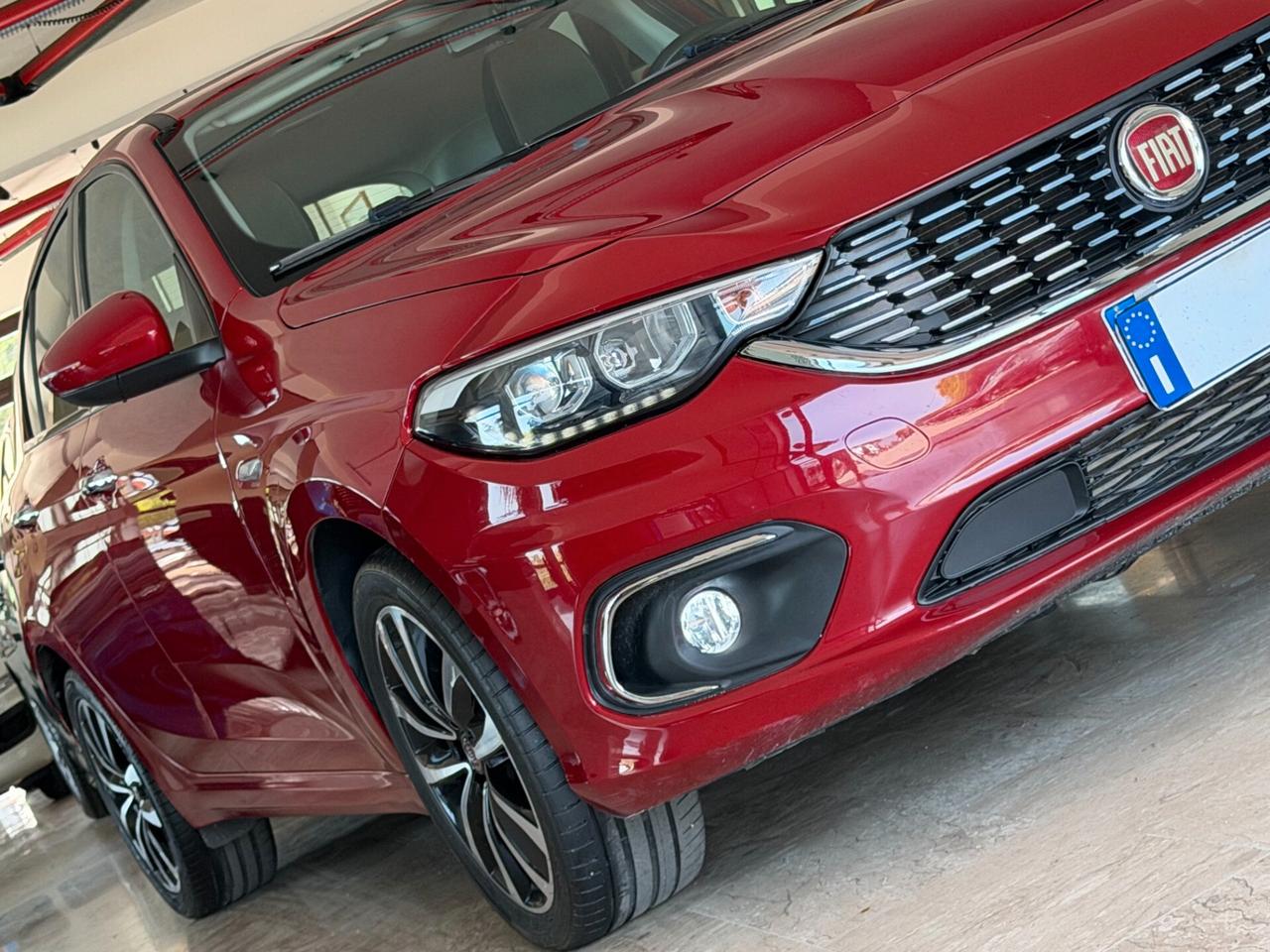 Fiat Tipo 1.6 M.JET 120 cv. 5 porte LOUNGE