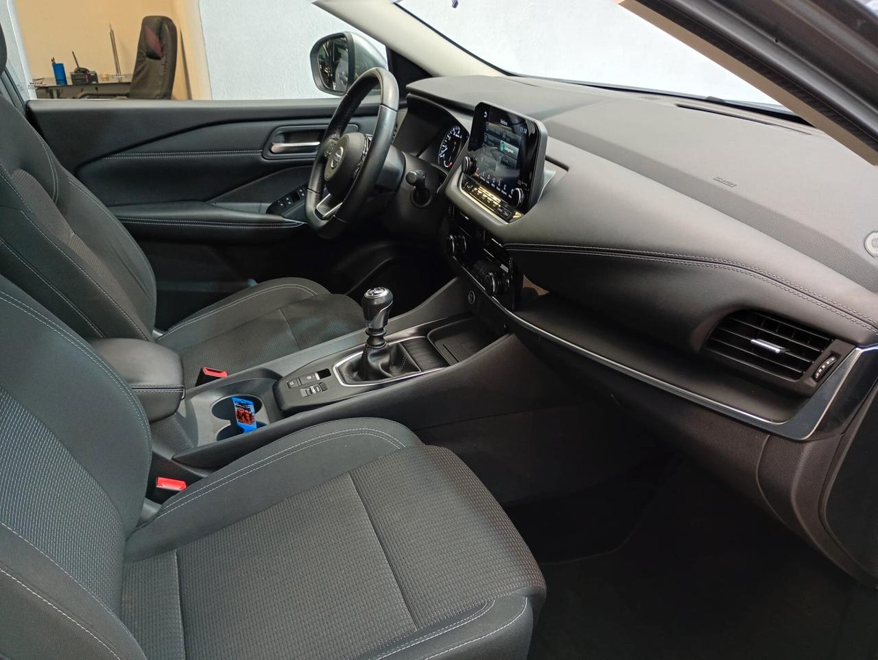 Nissan Qashqai MHEV 140 CV Business