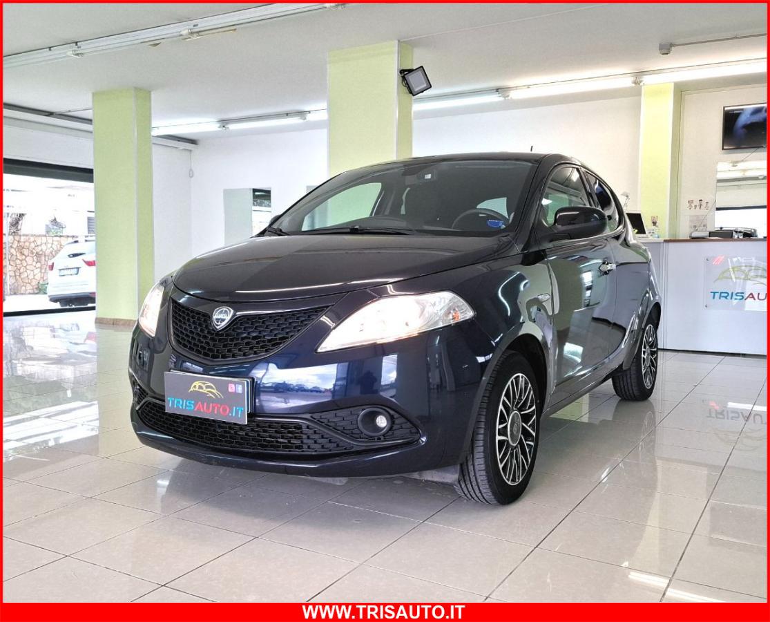 LANCIA Ypsilon 1.0 Firefly Hybrid Eco Chic NEOPATENTATI
