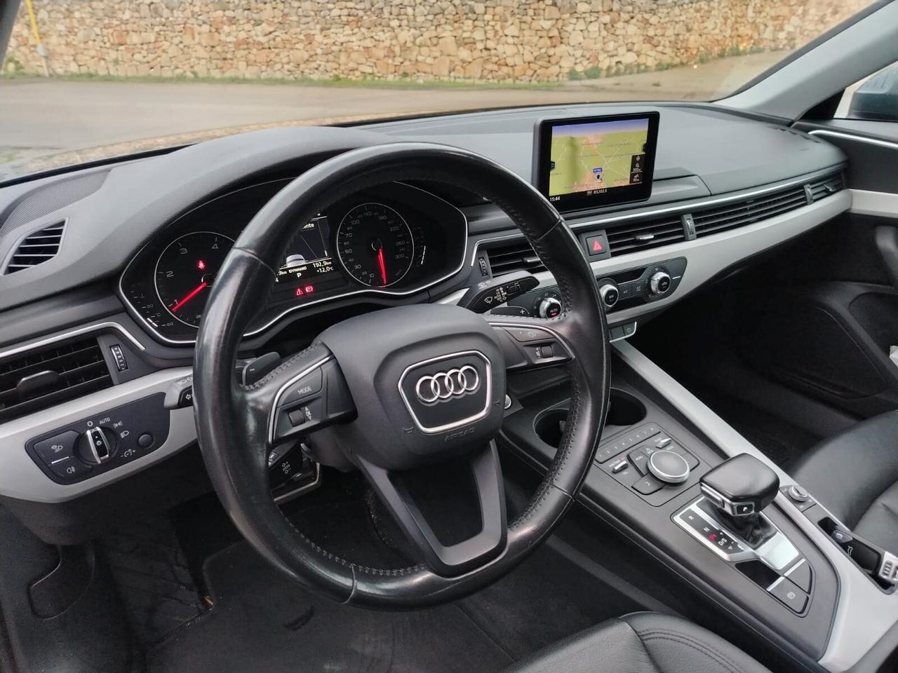 Audi A4 2.0 tdi Sport 190cv S-tronic