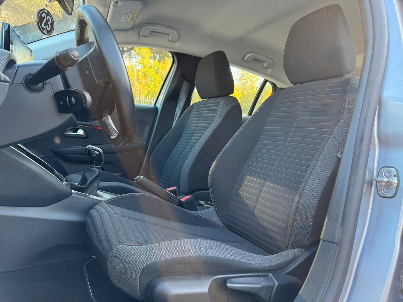 Peugeot 208 PureTech 100 Stop&Start 5 porte Allure