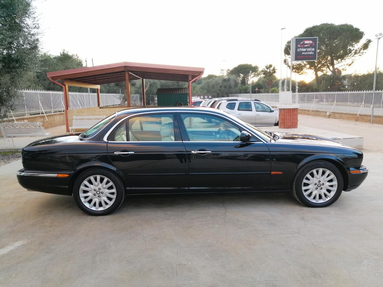 Jaguar XJ 4.2 V8 cat Super V8 EXECUTIVE