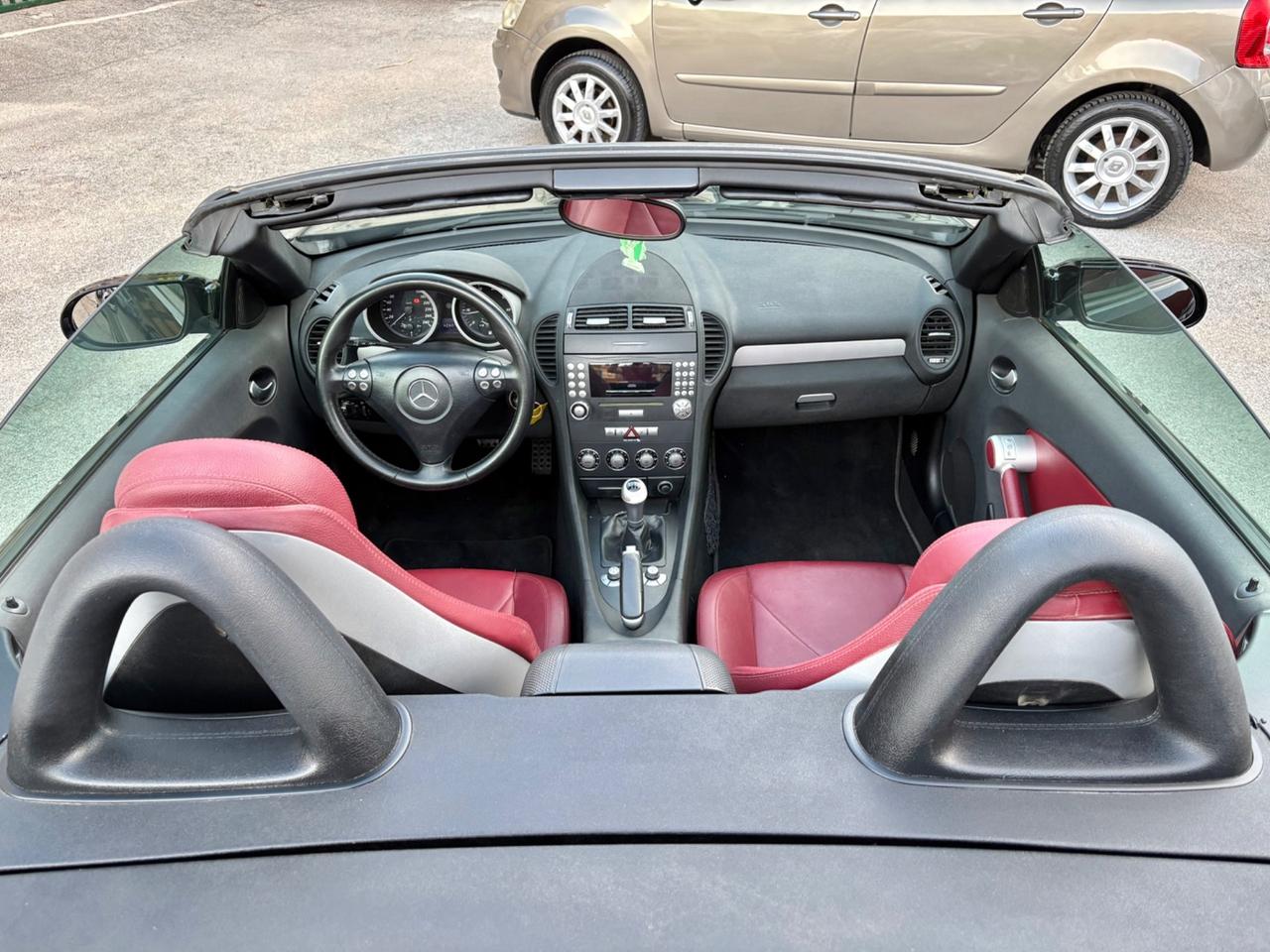 Mercedes SLK 200 Kompressor magnifica