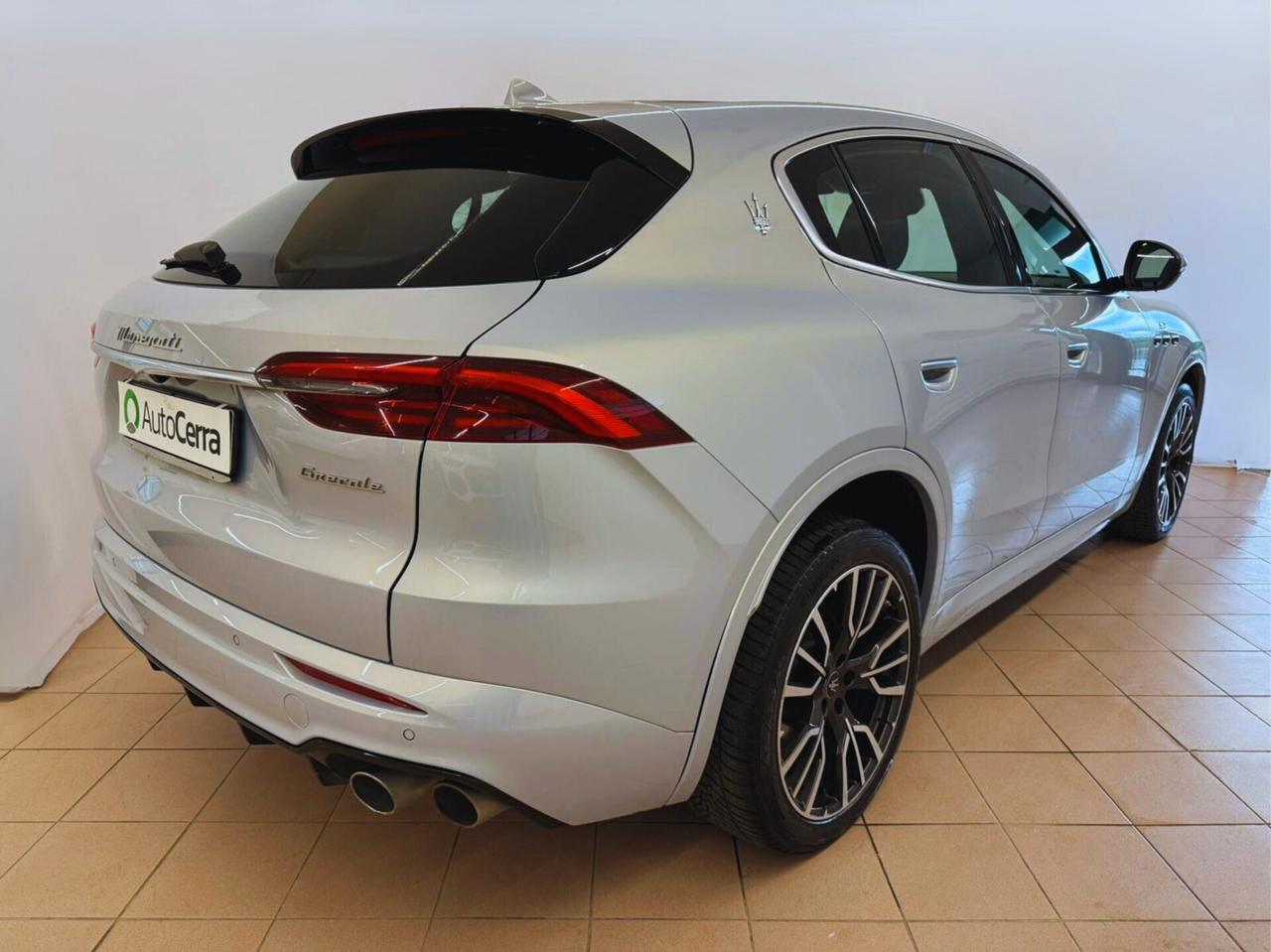 Maserati Grecale MHEV 300 CV AWD GT