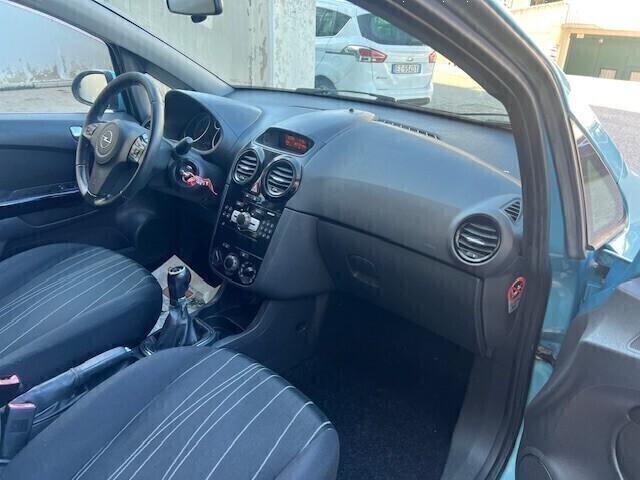 Opel Corsa 1.2 85CV 5 porte GPL-TECH Club