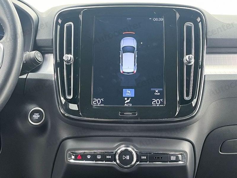 Volvo XC40 XC40 T3 163CV AUT MOMENTUM PRO