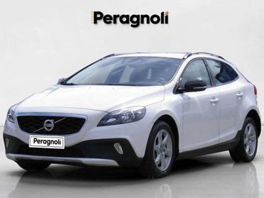VOLVO V40 Cross Country V40 CROSS COUNTRY D3 MOMENTUM