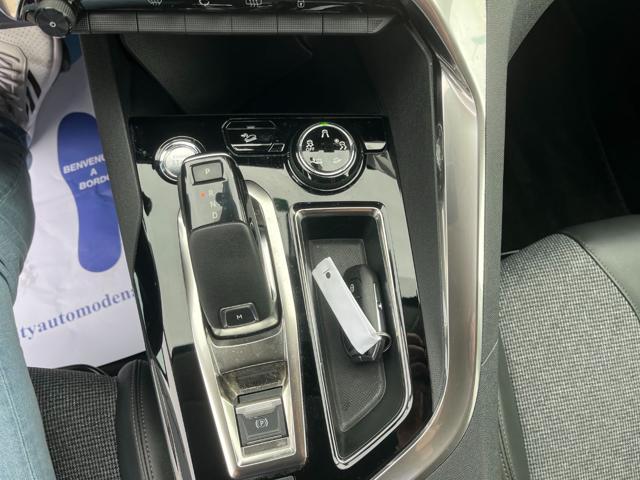 PEUGEOT 3008 PureTech Turbo 130 S&S EAT8 Allure