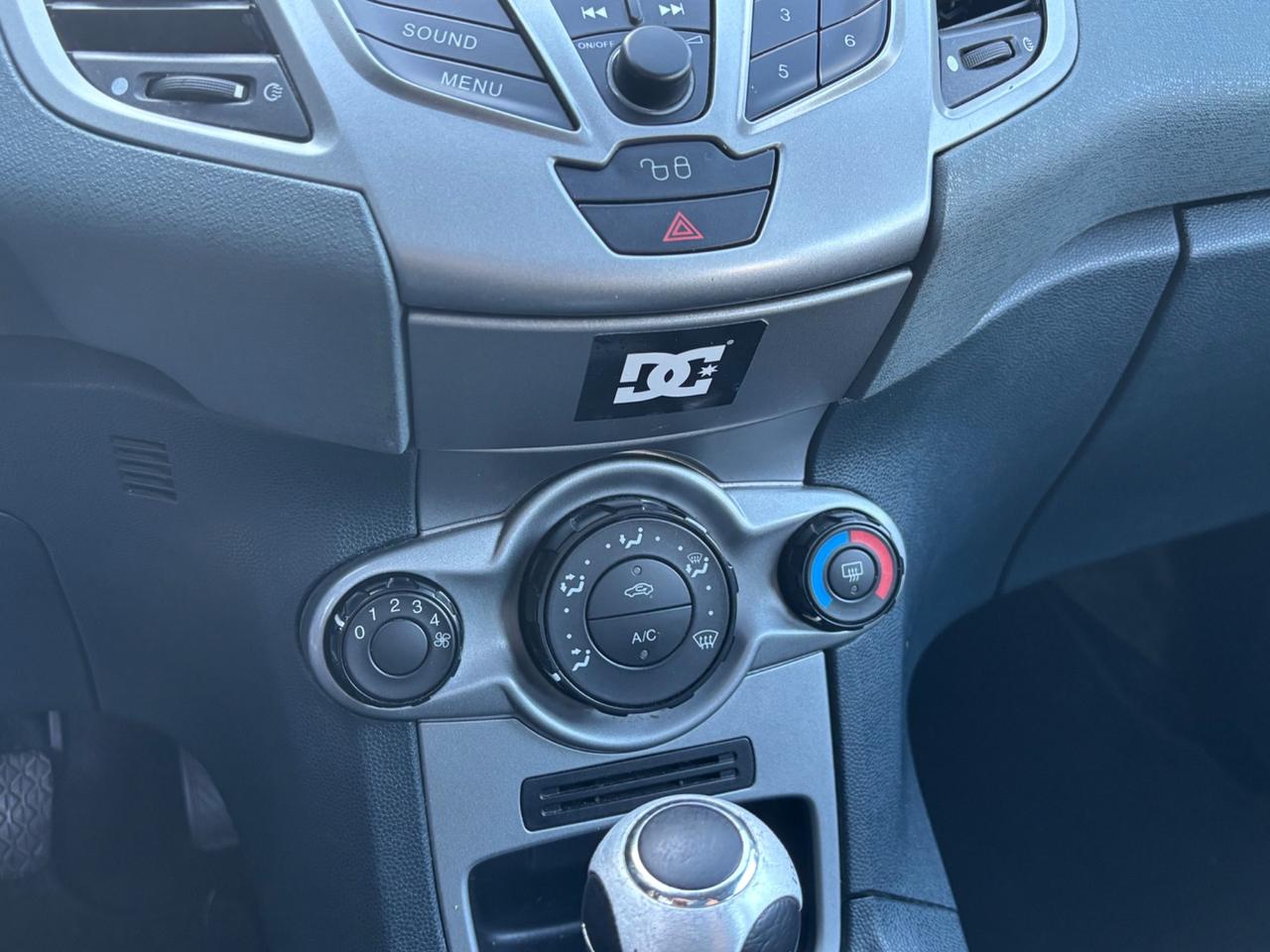 Ford Fiesta 1.4 5 porte Bz.- GPL Titanium OK Neopatentati