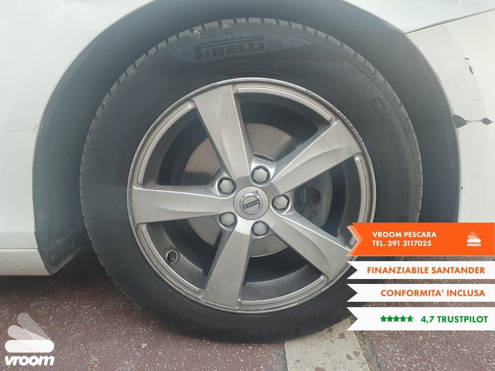 VOLVO V40 D2 Kinetic