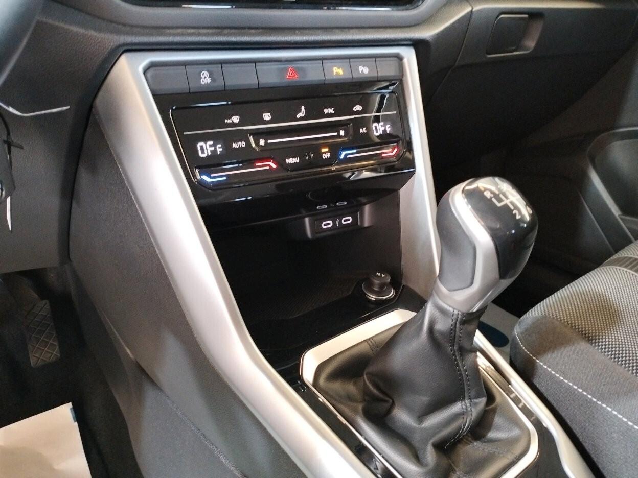 Volkswagen T-Roc 1.0 tsi Life 110cv -IVA ESPOSTA