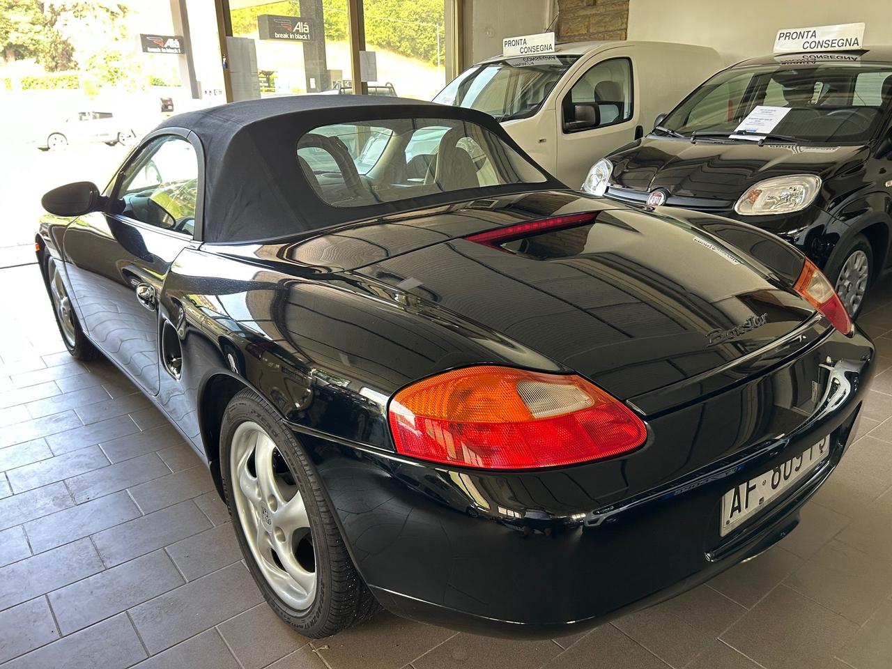 Porsche Boxster 2.5i 24V cat