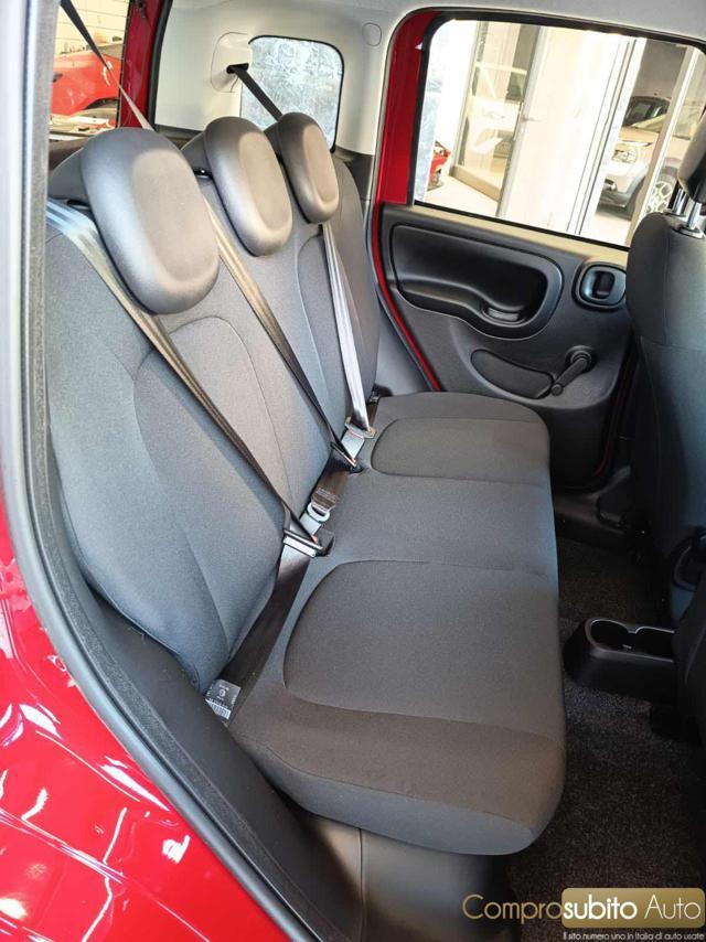 FIAT Panda 1.0 FireFly S&S Hybrid Icon km0