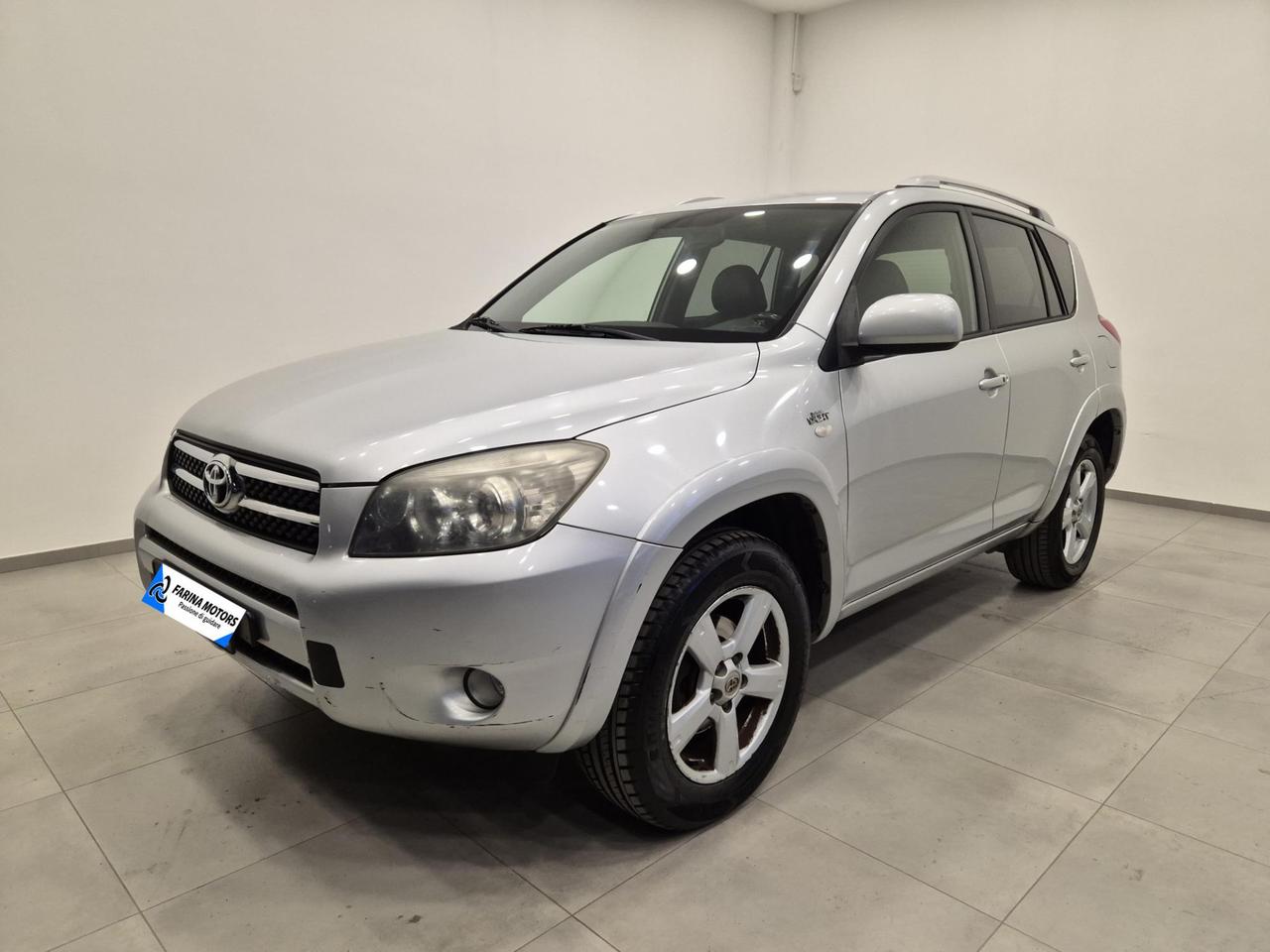 Toyota RAV4 5 Porte RAV4 2.2 d-4d Luxury 4WD 177cv - Clima Auto - Keyless