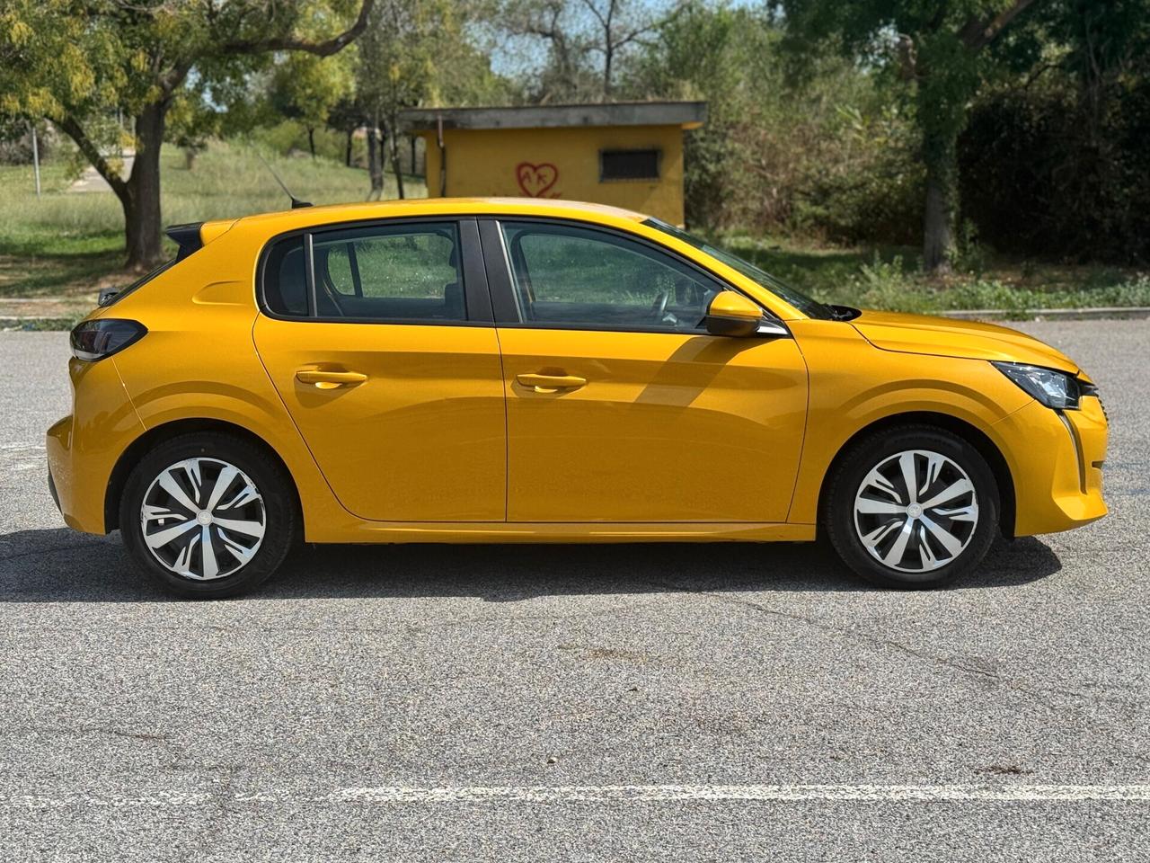 Peugeot 208 PureTech Active -TUA SENZA VINCOLI-