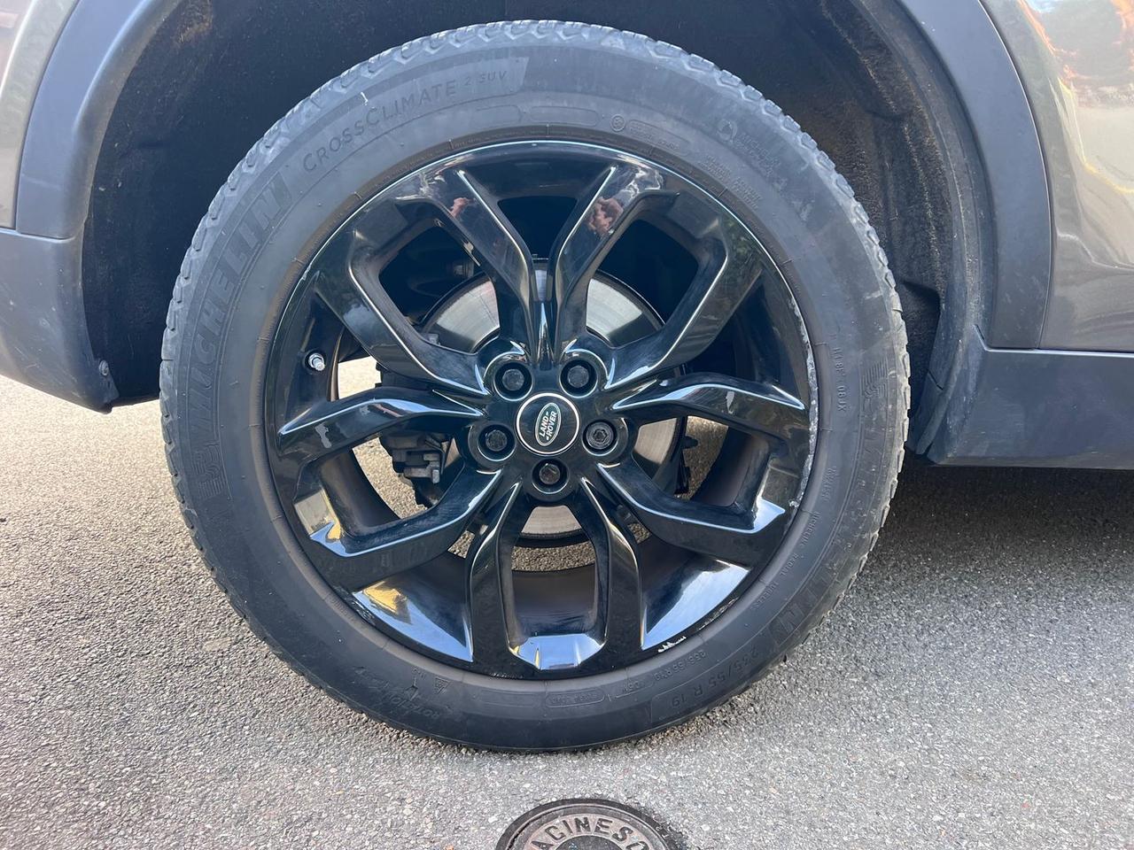 Land Rover Discovery Sport 2.0 TD4 HSE #9050