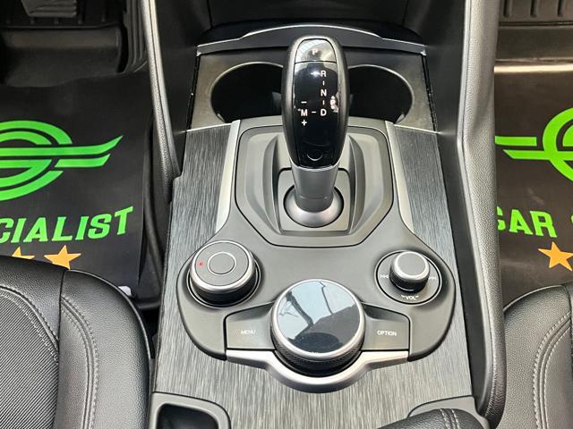 ALFA ROMEO Giulia 2.2 160 CV AT8 Business NAVI|RETROCAMERAACC|18'