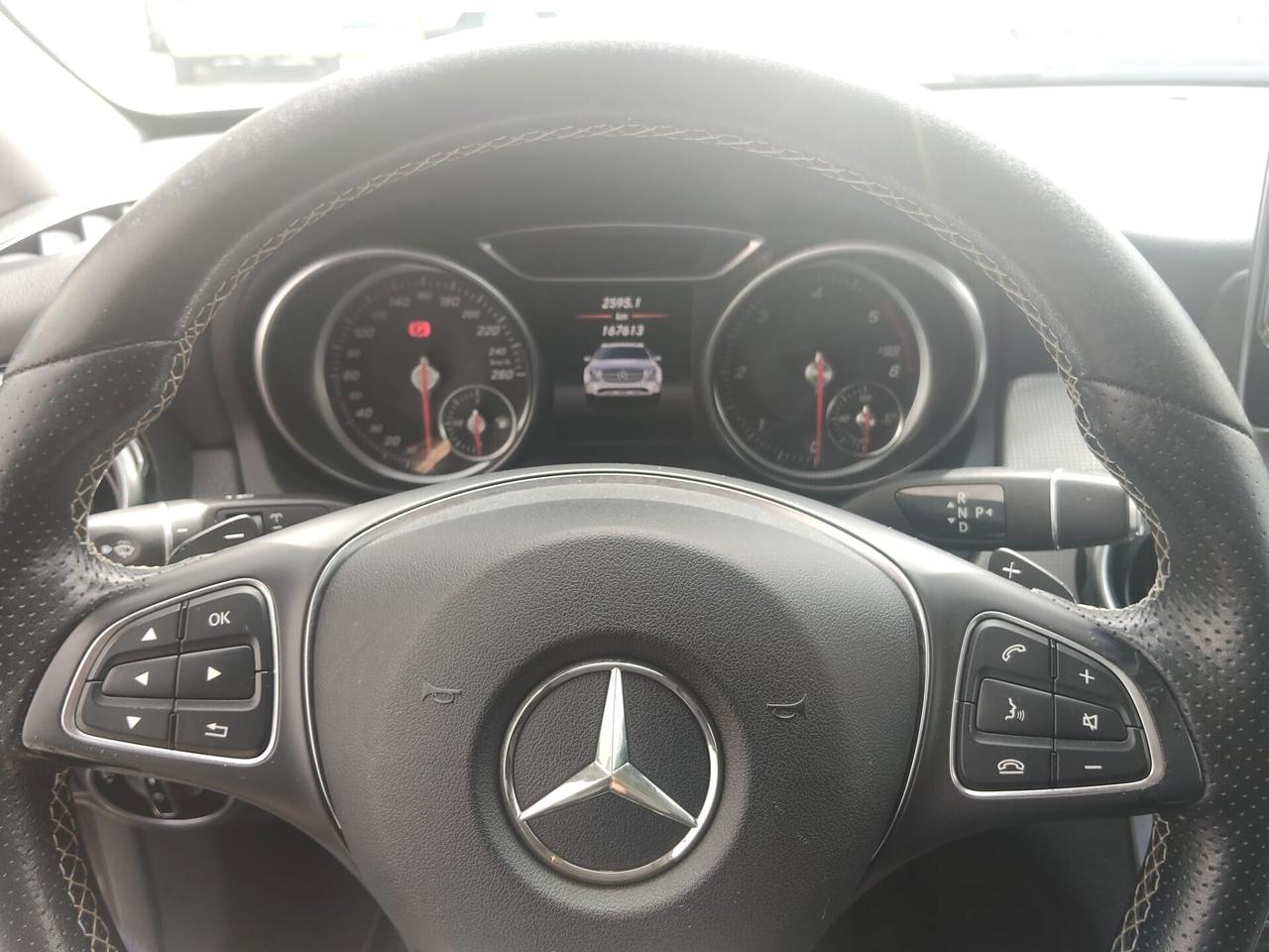 Mercedes-benz GLA 220 d Automatic 4Matic Sport