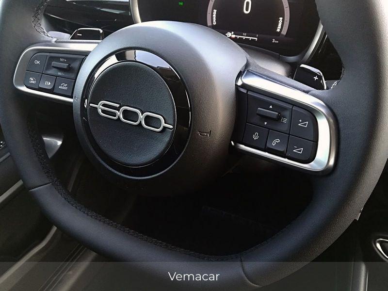 FIAT 600 1.2 Hybrid 100cv PACK STYLE .C LEGA 17 FENDI !PRONTA CONSEGNA !