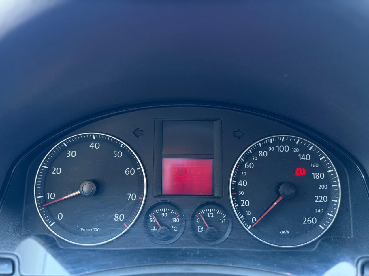 Volkswagen Golf 1.6 16V FSI 5p. Sportline