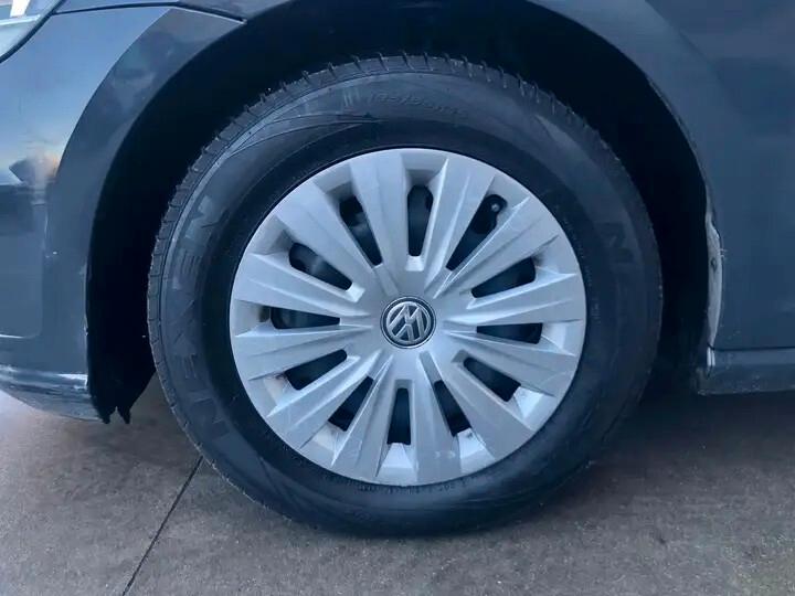 Volkswagen Golf 1.0 TSI 85 CV 5p. Trendline BlueMotion Technology