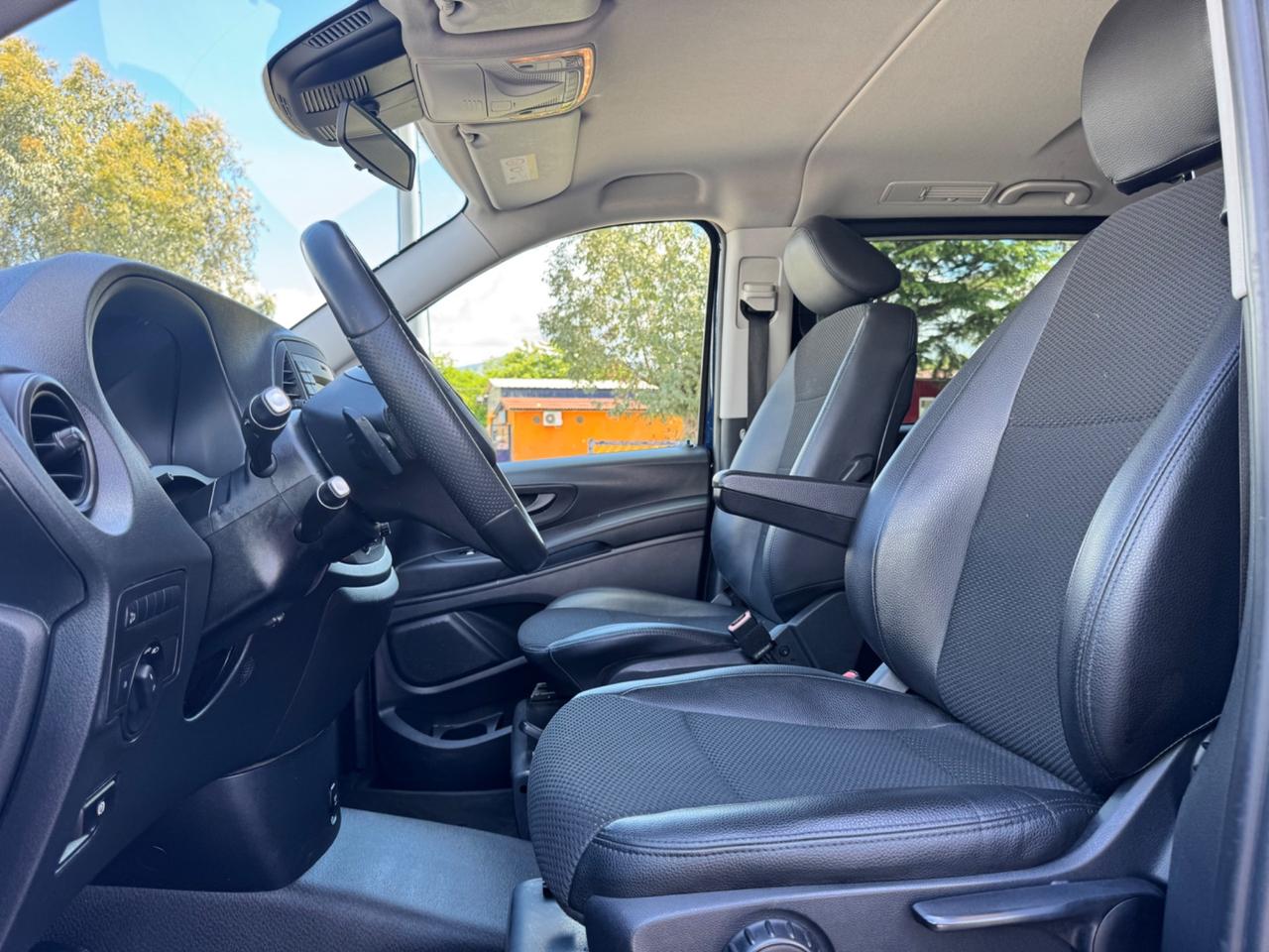 Mercedes-benz V 200 d Premium Long 6 posti autocarro