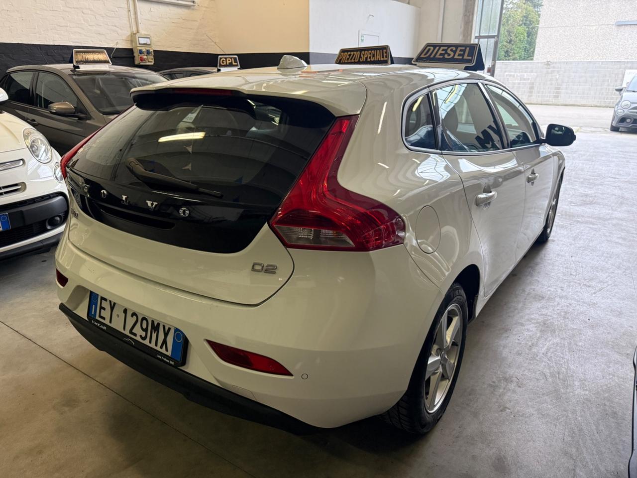 Volvo V40 D2 1.6 SUMMUM