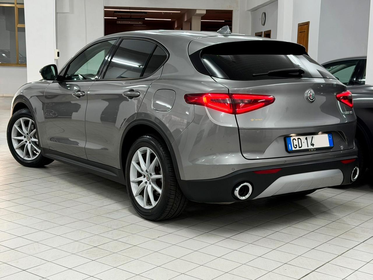 Alfa Romeo Stelvio 2.2 TD 190 CV EXECUTIVE 19" TAGLIANDATA