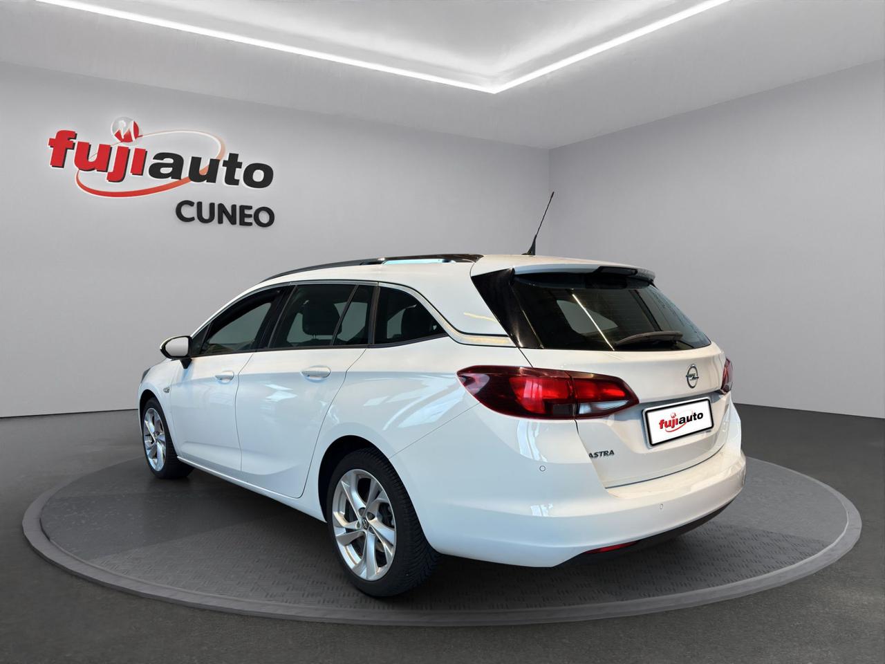 Opel Astra Sports Tourer 1.6 cdti Dynamic s&s