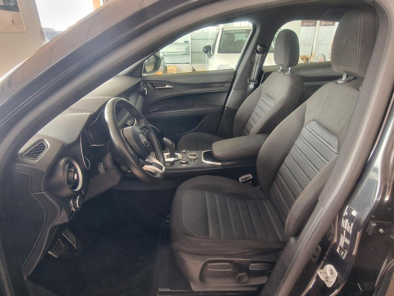 Alfa Romeo Stelvio 2022