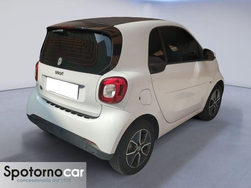 smart fortwo EQ Youngster