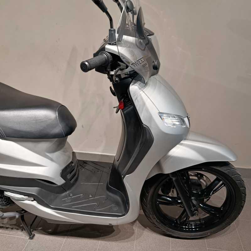 Peugeot Tweet 150 - 2021