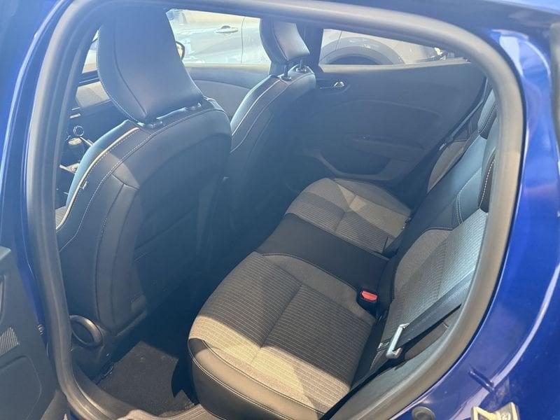 Renault Clio TCe 90 CV 5 porte Techno